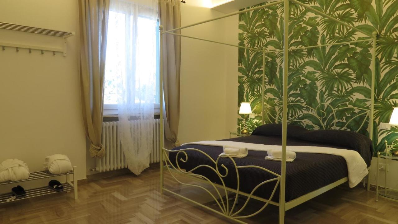 Il Gelso Di Barcuzzi Bed & Breakfast Лонато Екстериор снимка