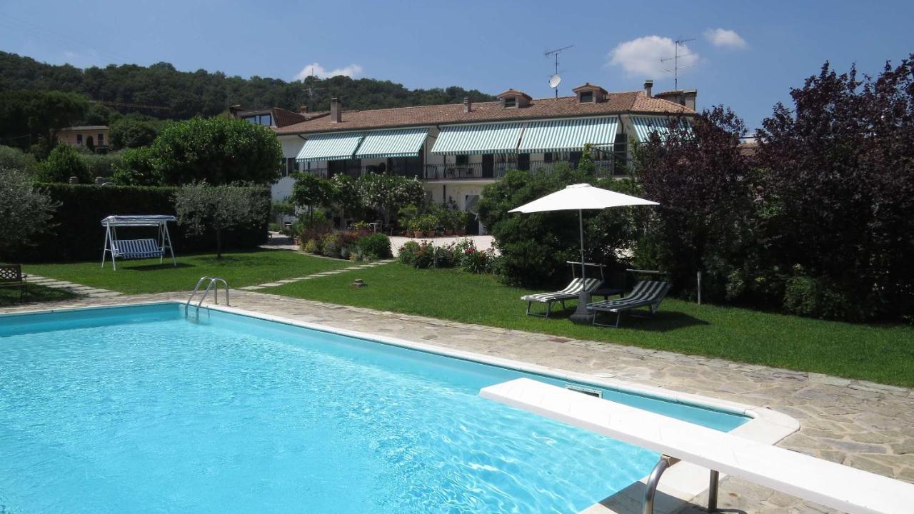 Il Gelso Di Barcuzzi Bed & Breakfast Лонато Екстериор снимка