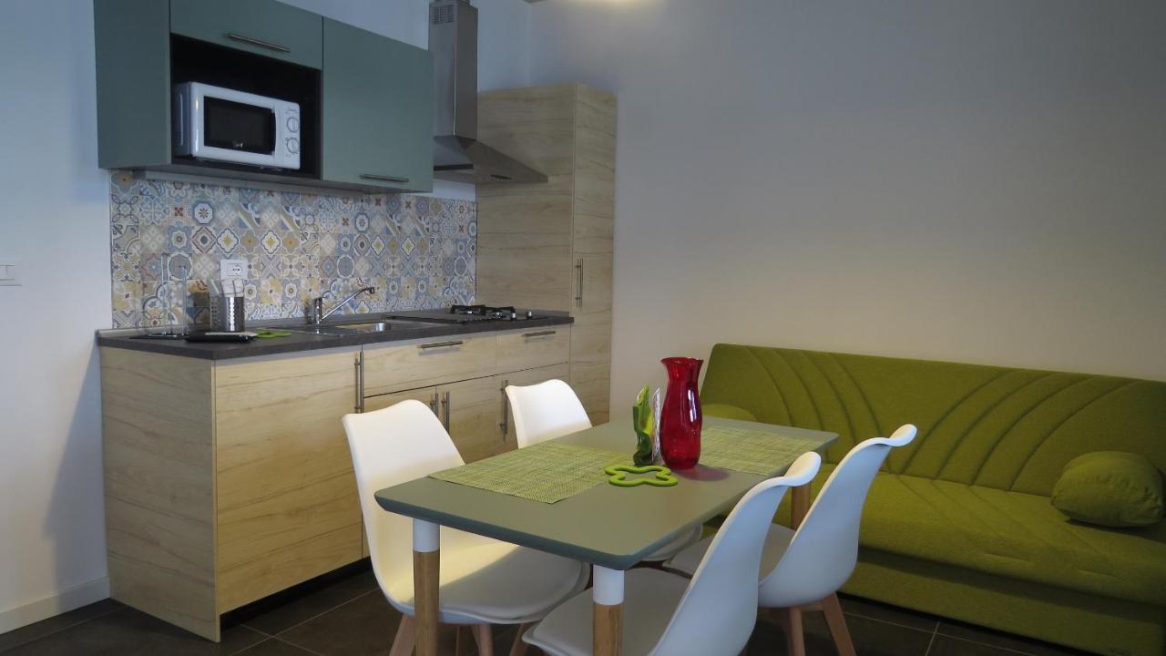 Il Gelso Di Barcuzzi Bed & Breakfast Лонато Екстериор снимка