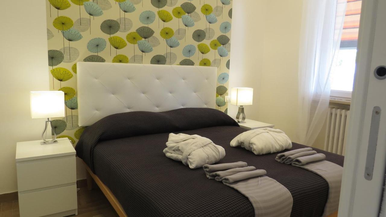 Il Gelso Di Barcuzzi Bed & Breakfast Лонато Екстериор снимка
